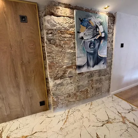 Vale Apartman * Split